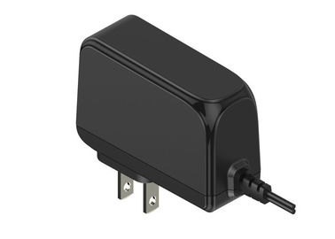 سعر جيد أسود / أبيض AC DC محول الطاقة 2 الشق 12V 2A الولايات المتحدة التوصيل تبديل التيار الكهربائي الانترنت