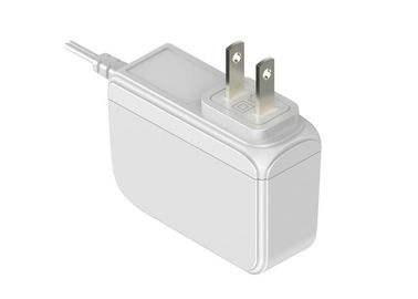 شراء 12 فولت 1.5A 18w AC تحويل التيار الكهربائي أبيض / أسود الولايات المتحدة التوصيل العالمي محول الطاقة online manufacture