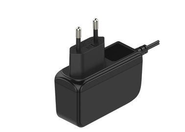 سعر جيد 15W 1.25A DC AC محول الطاقة العالمي أسود / أبيض لمجموعة - أعلى - مربع الانترنت