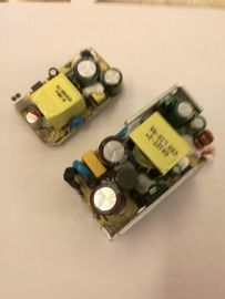 سعر جيد استخدام على نطاق واسع فتح الإطار تبديل التيار الكهربائي 12VDC - 24VDC 36W الانترنت