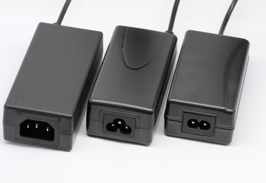 سعر جيد 24v 5a جهاز تحويل الكهرباء المكتب الأسود / أبيض شهادات US و Ce الانترنت